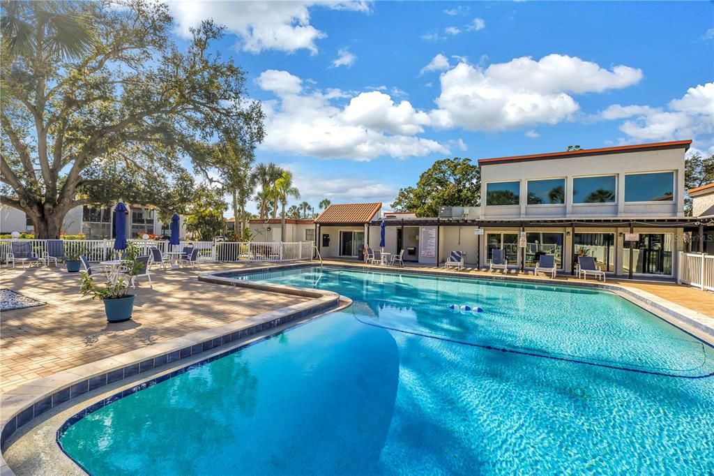 For Rent: $2,000 (1 beds, 1 baths, 714 Square Feet)