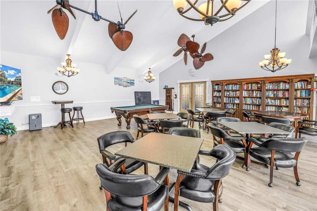 For Rent: $2,000 (1 beds, 1 baths, 714 Square Feet)