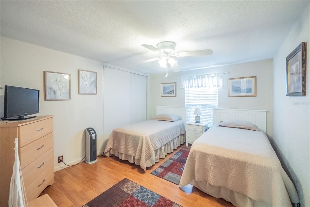 For Sale: $389,947 (3 beds, 2 baths, 1620 Square Feet)