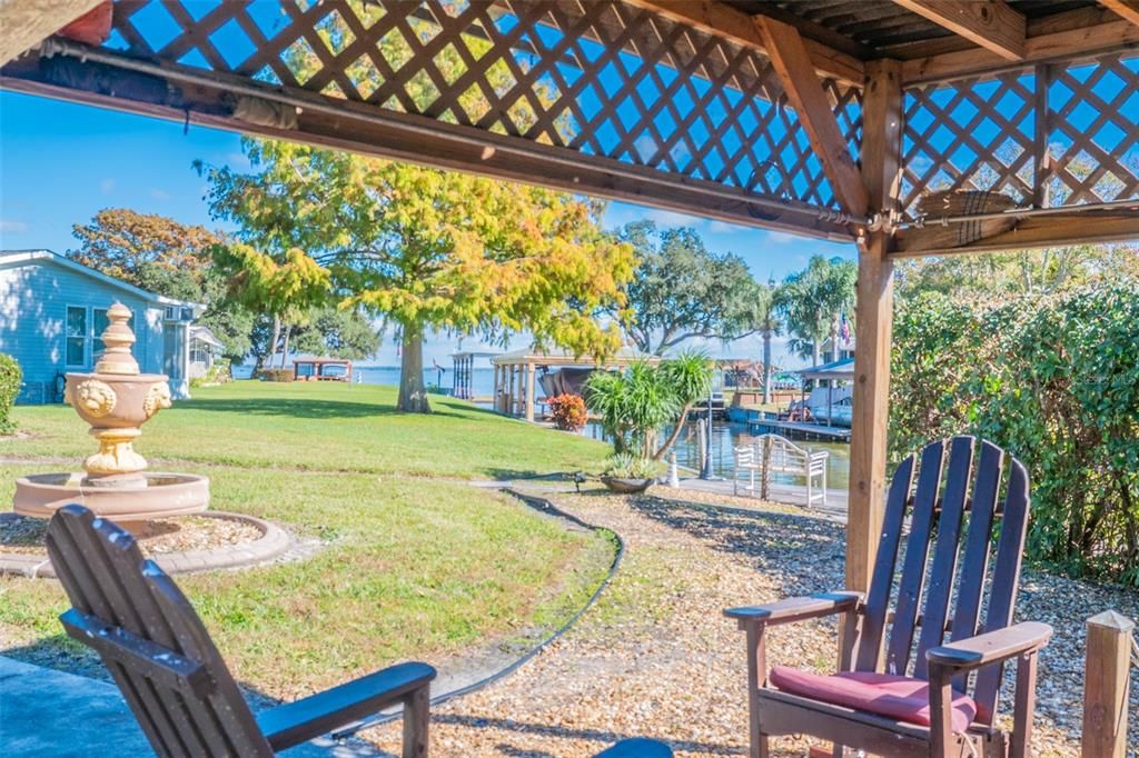 На продажу: $389,947 (3 спален, 2 ванн, 1620 Квадратных фут)