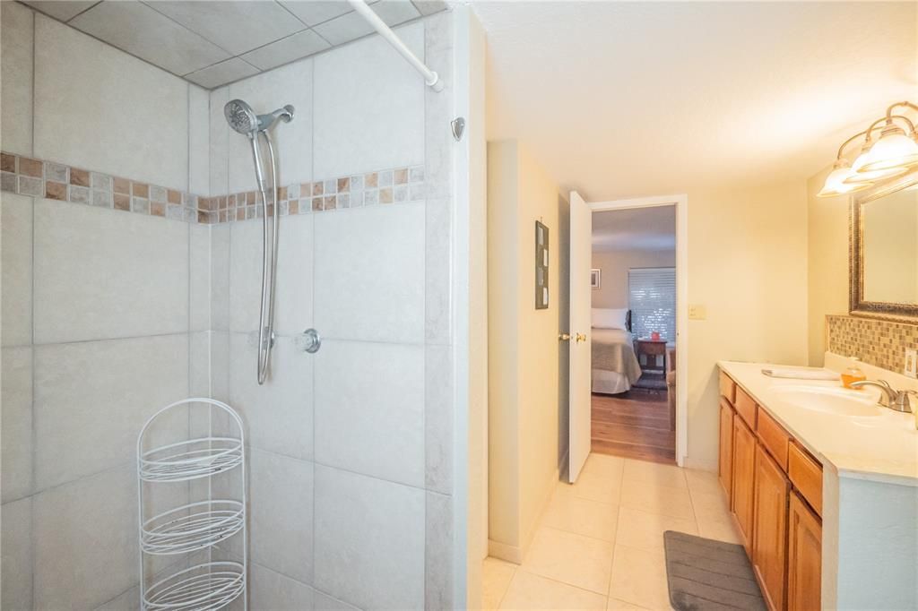 For Sale: $389,947 (3 beds, 2 baths, 1620 Square Feet)