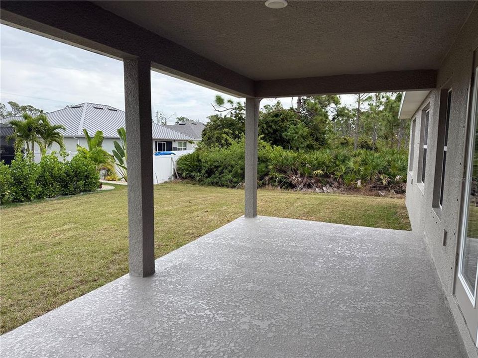 For Sale: $384,100 (4 beds, 3 baths, 2117 Square Feet)