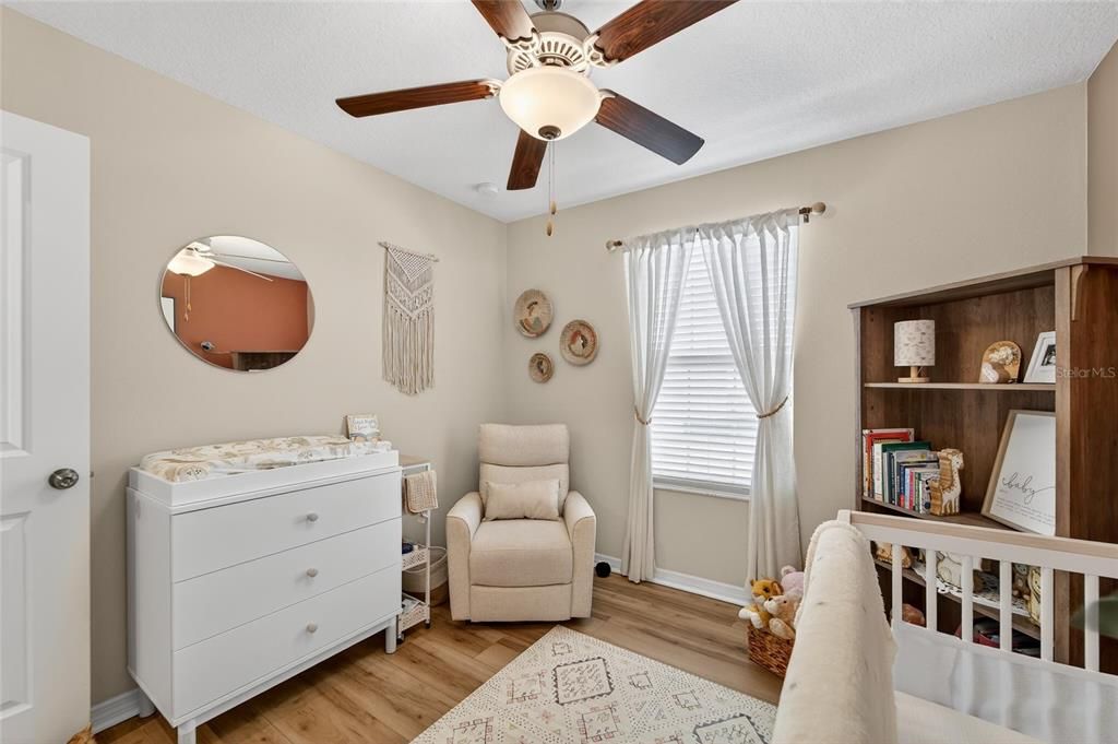 For Sale: $369,000 (4 beds, 2 baths, 1914 Square Feet)