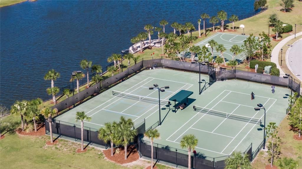 For Sale: $369,000 (4 beds, 2 baths, 1914 Square Feet)