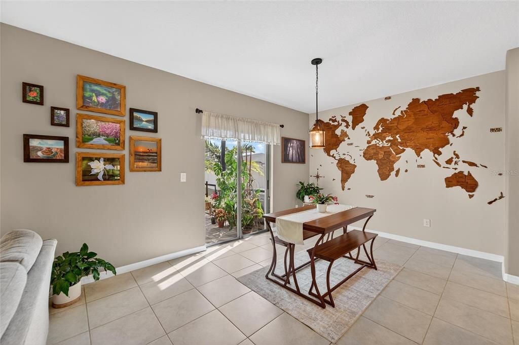 For Sale: $369,000 (4 beds, 2 baths, 1914 Square Feet)