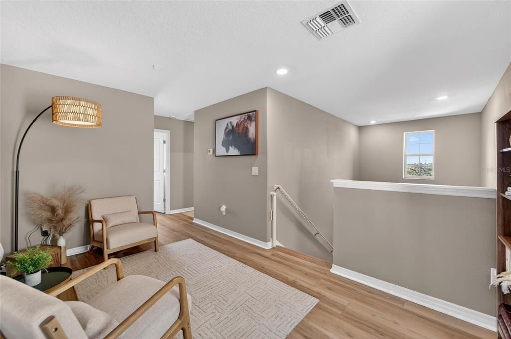 For Sale: $369,000 (4 beds, 2 baths, 1914 Square Feet)