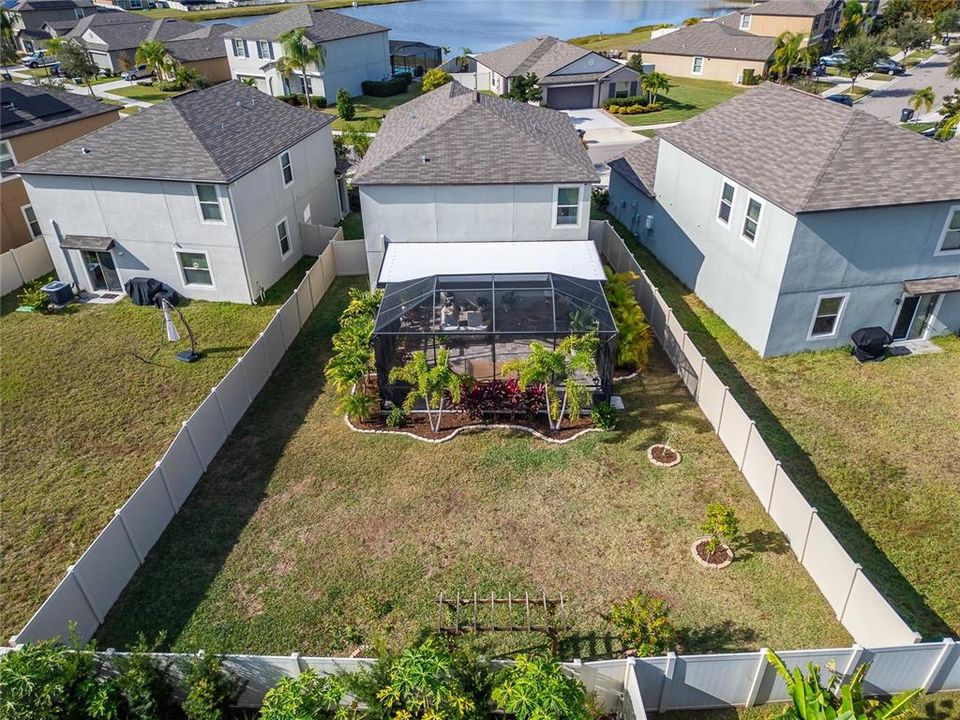 For Sale: $369,000 (4 beds, 2 baths, 1914 Square Feet)