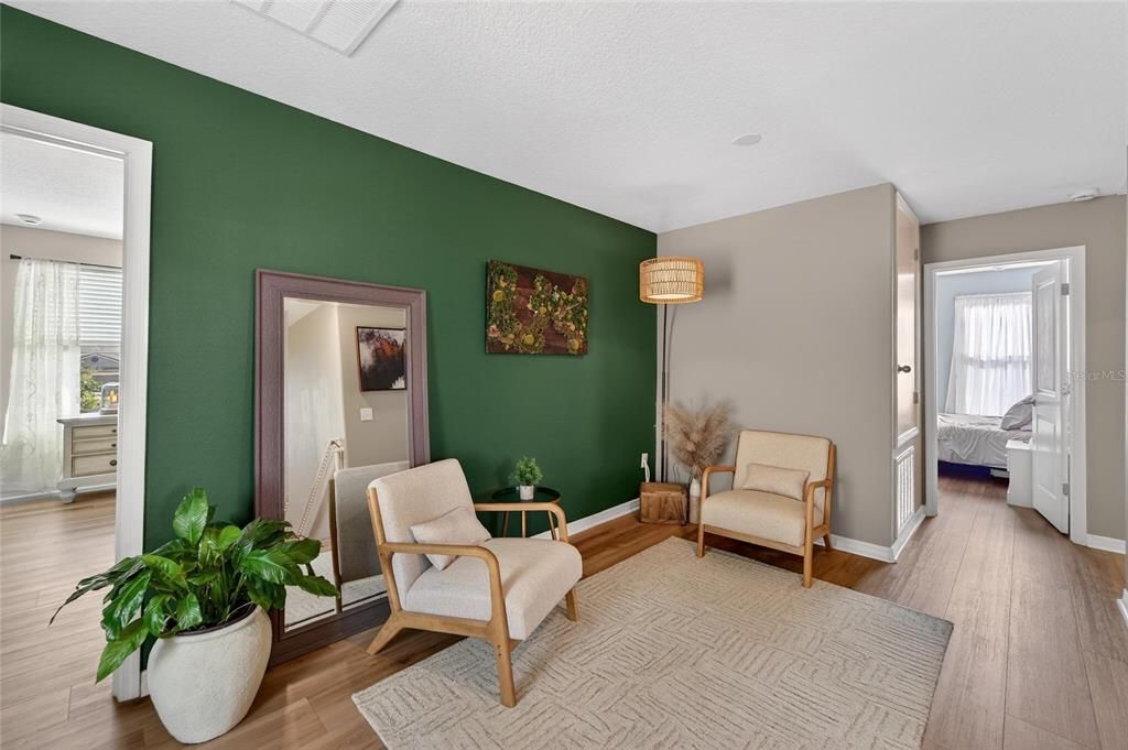 For Sale: $369,000 (4 beds, 2 baths, 1914 Square Feet)