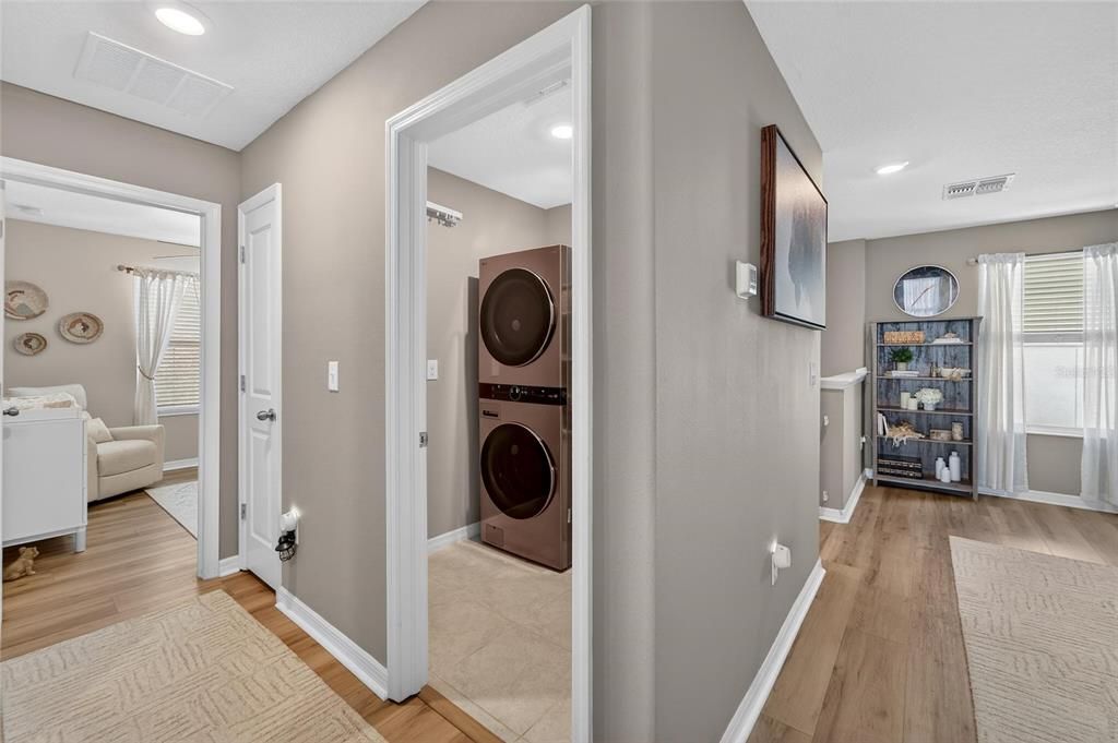 For Sale: $369,000 (4 beds, 2 baths, 1914 Square Feet)