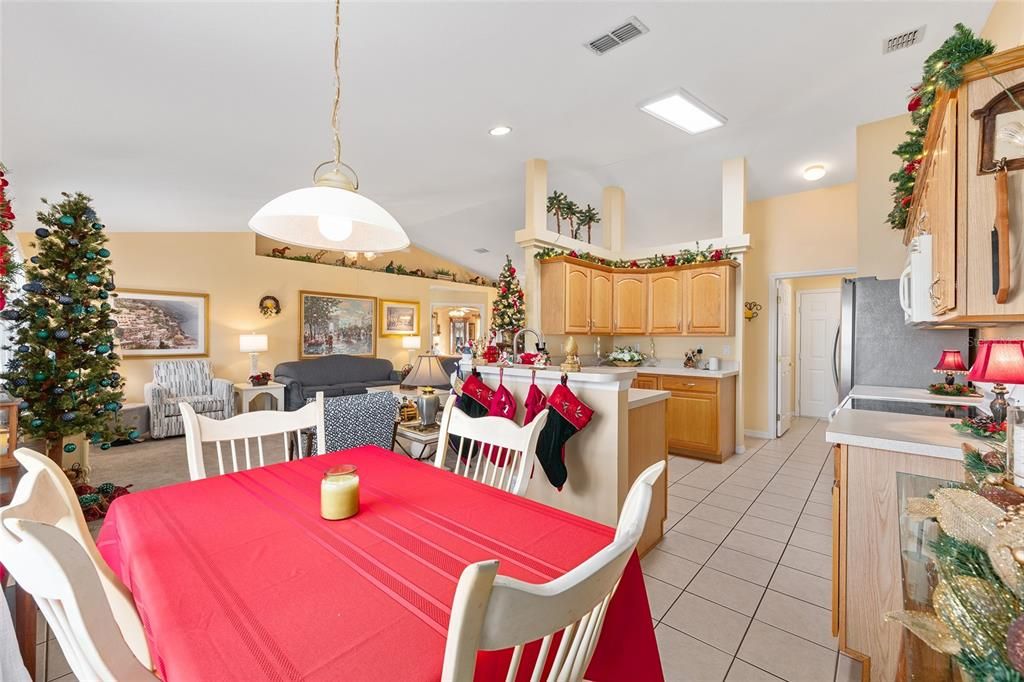 For Sale: $259,900 (3 beds, 2 baths, 1680 Square Feet)