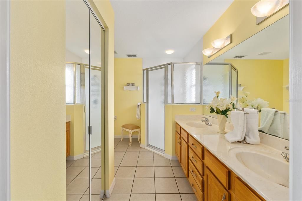 For Sale: $259,900 (3 beds, 2 baths, 1680 Square Feet)