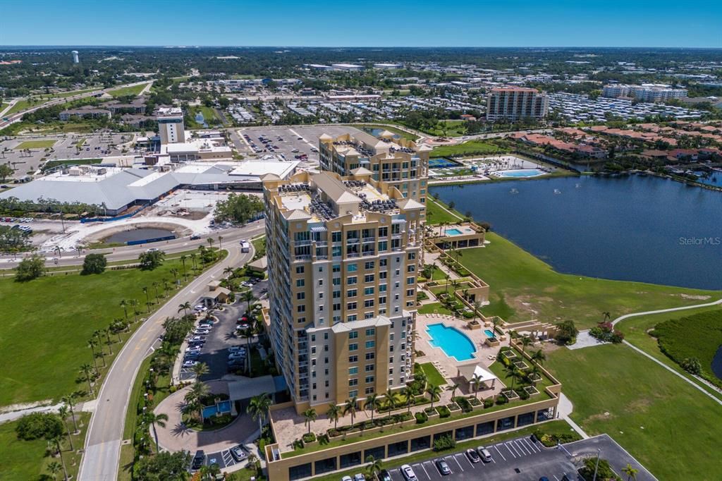 En Venta: $649,000 (2 camas, 2 baños, 1750 Pies cuadrados)