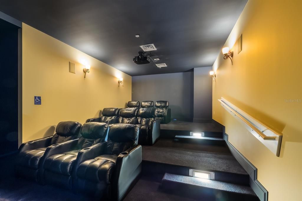 En Venta: $649,000 (2 camas, 2 baños, 1750 Pies cuadrados)