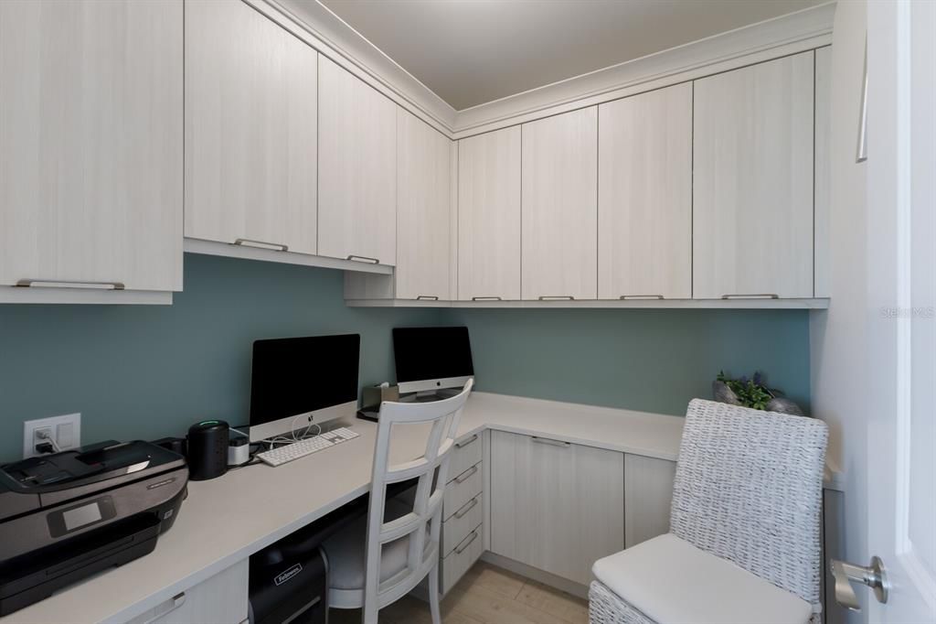 En Venta: $649,000 (2 camas, 2 baños, 1750 Pies cuadrados)