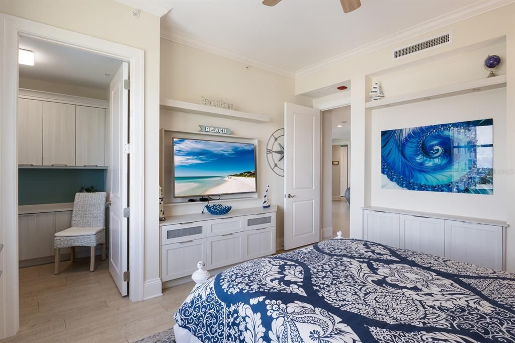 En Venta: $649,000 (2 camas, 2 baños, 1750 Pies cuadrados)