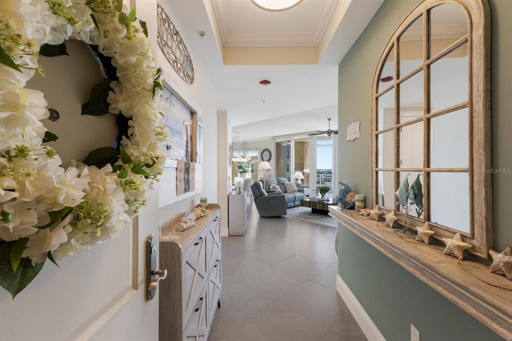 En Venta: $649,000 (2 camas, 2 baños, 1750 Pies cuadrados)