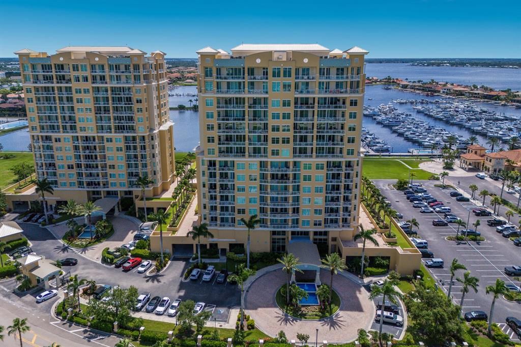 En Venta: $649,000 (2 camas, 2 baños, 1750 Pies cuadrados)