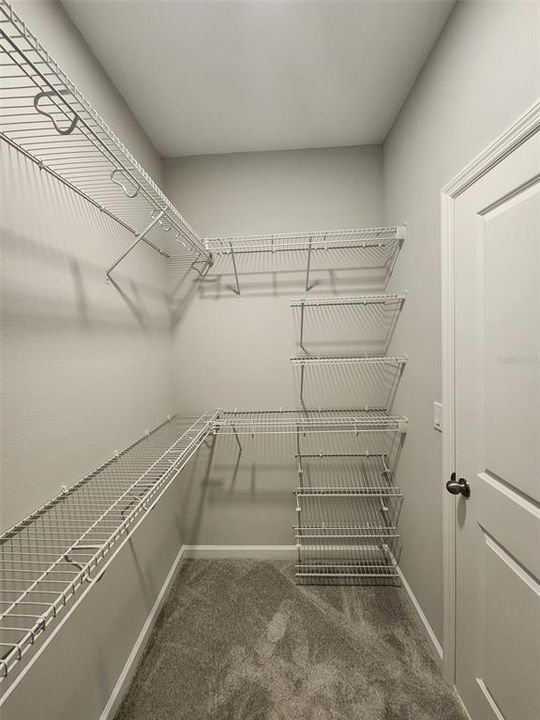 For Rent: $2,400 (3 beds, 2 baths, 1691 Square Feet)