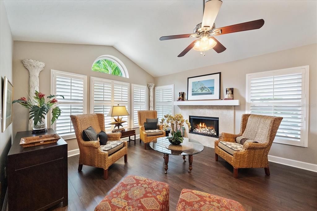 For Sale: $849,000 (3 beds, 2 baths, 1853 Square Feet)