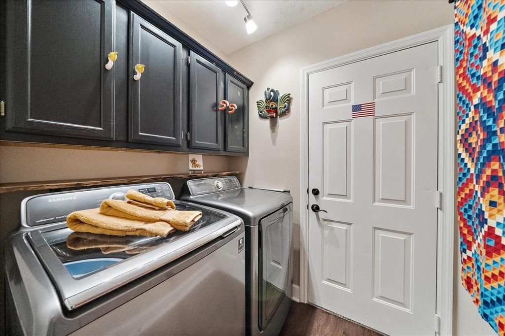 For Sale: $849,000 (3 beds, 2 baths, 1853 Square Feet)