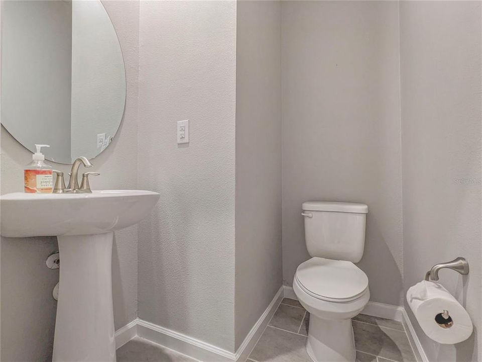 出租: $2,395 (3 贝兹, 2 浴室, 1549 平方英尺)