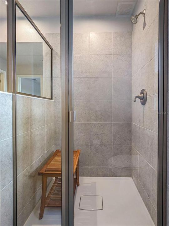 出租: $2,395 (3 贝兹, 2 浴室, 1549 平方英尺)