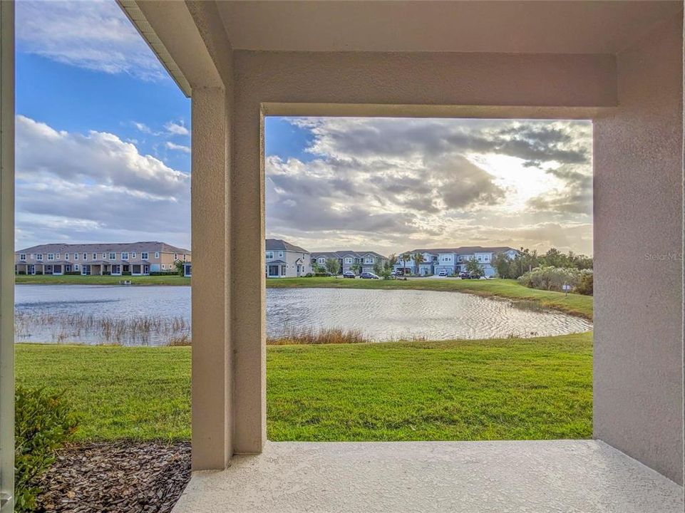 出租: $2,395 (3 贝兹, 2 浴室, 1549 平方英尺)