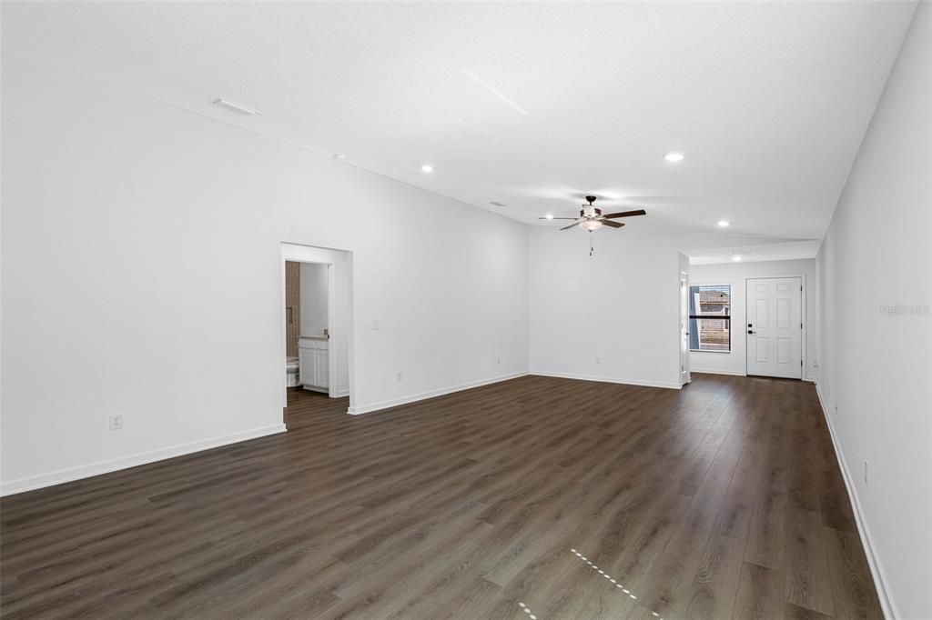 待售: $385,900 (3 贝兹, 2 浴室, 1707 平方英尺)