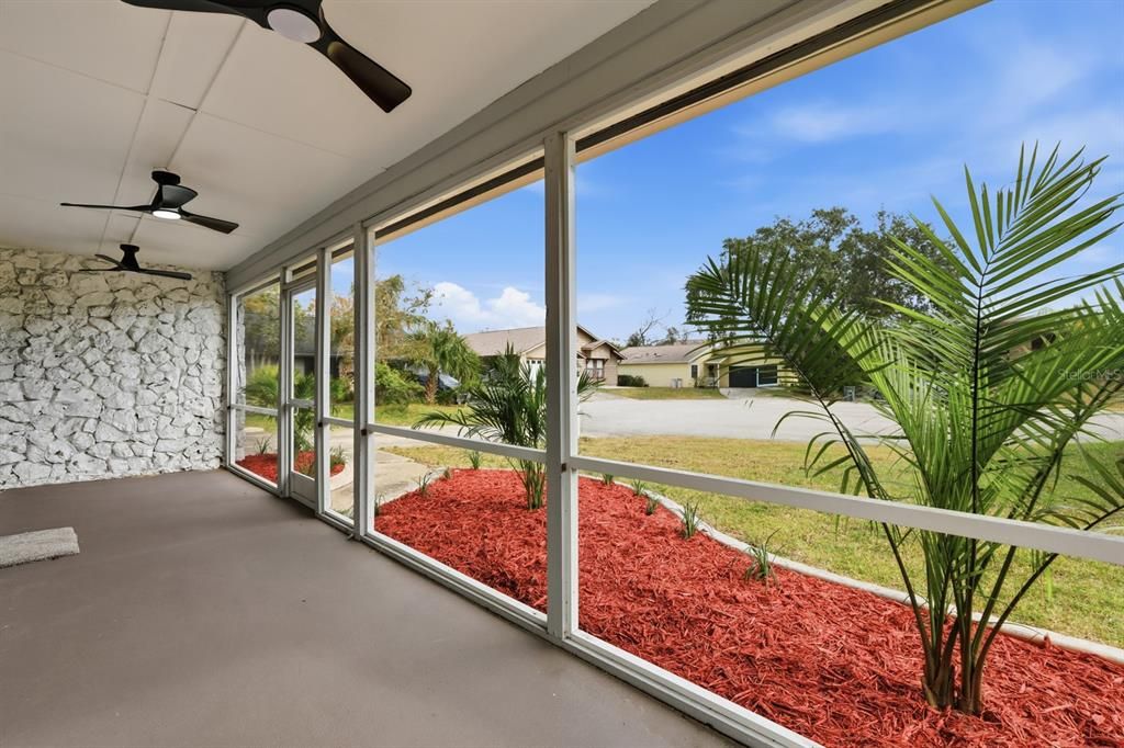 На продажу: $410,000 (3 спален, 2 ванн, 1872 Квадратных фут)