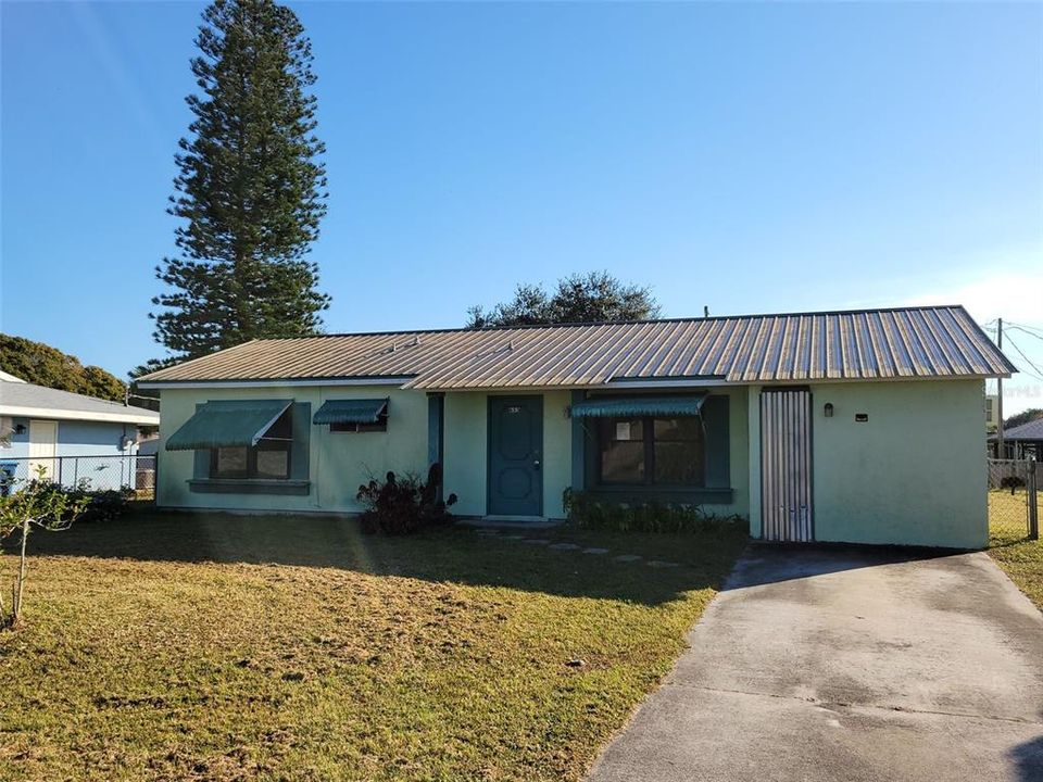 For Sale: $155,000 (3 beds, 1 baths, 1172 Square Feet)