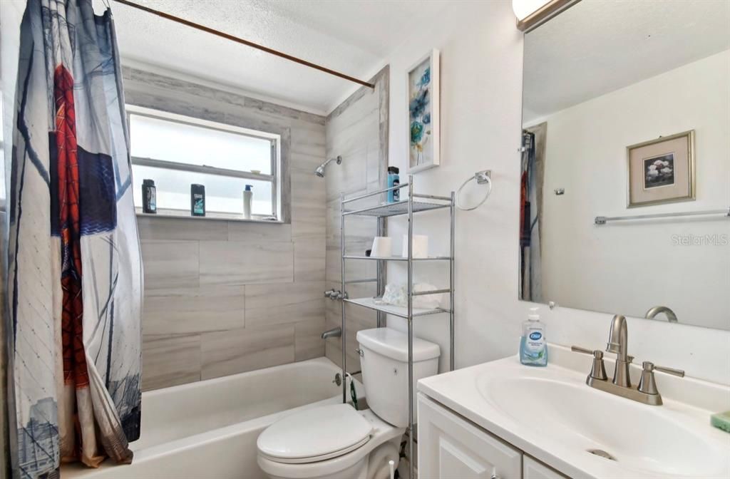 En Venta: $699,900 (8 camas, 0 baños, 2808 Pies cuadrados)