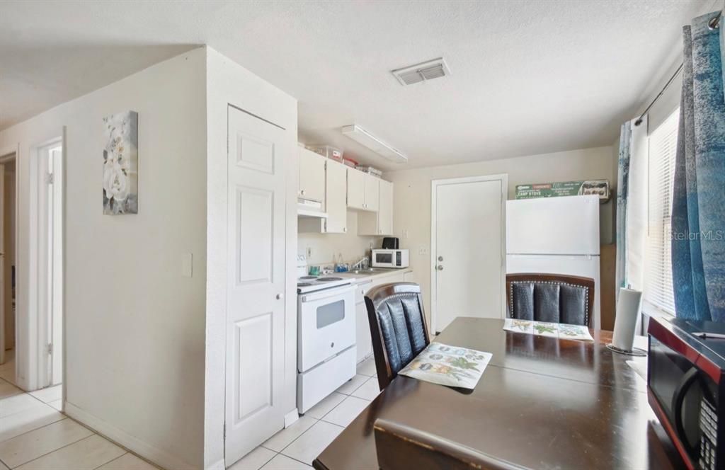 En Venta: $699,900 (8 camas, 0 baños, 2808 Pies cuadrados)