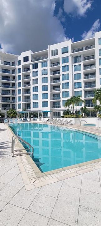 For Rent: $6,500 (2 beds, 2 baths, 1535 Square Feet)