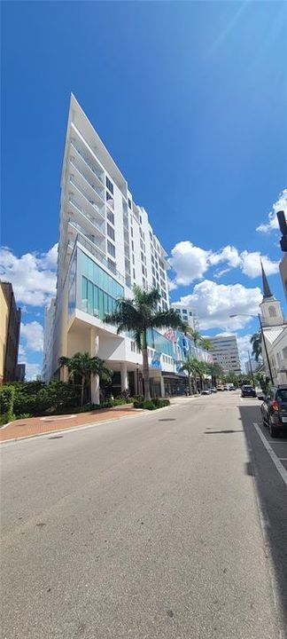 For Rent: $6,500 (2 beds, 2 baths, 1535 Square Feet)