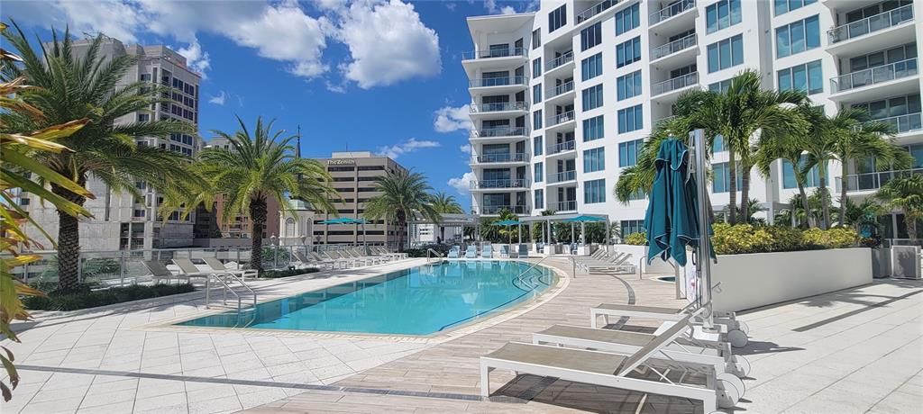 For Rent: $6,500 (2 beds, 2 baths, 1535 Square Feet)