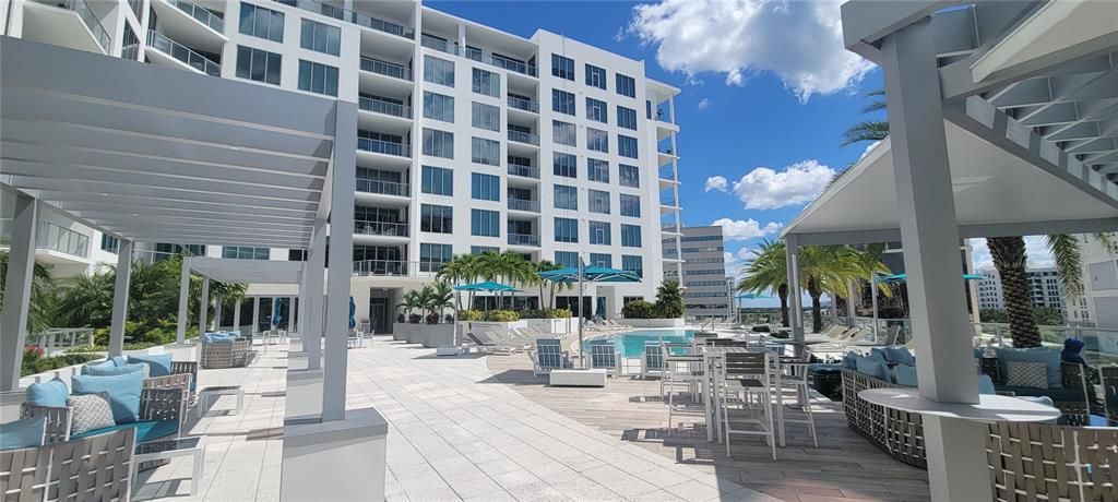 For Rent: $6,500 (2 beds, 2 baths, 1535 Square Feet)