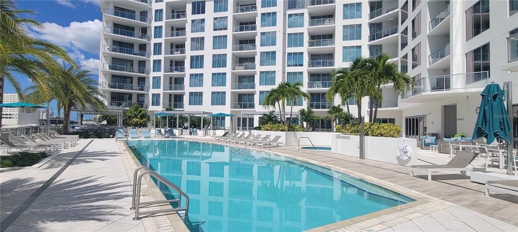 For Rent: $6,500 (2 beds, 2 baths, 1535 Square Feet)