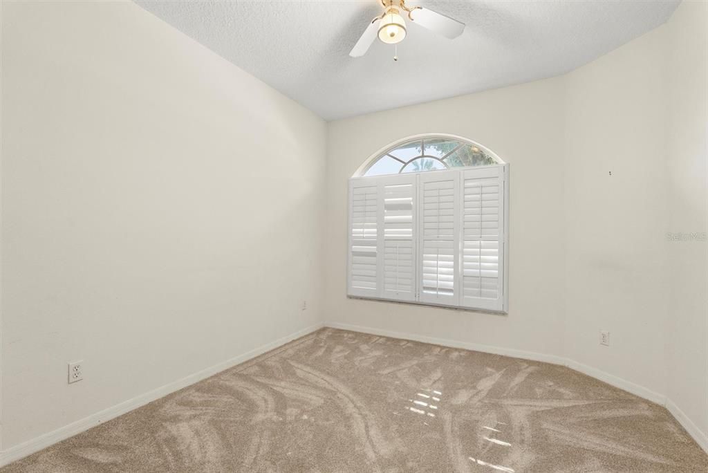 For Sale: $289,000 (2 beds, 2 baths, 1494 Square Feet)