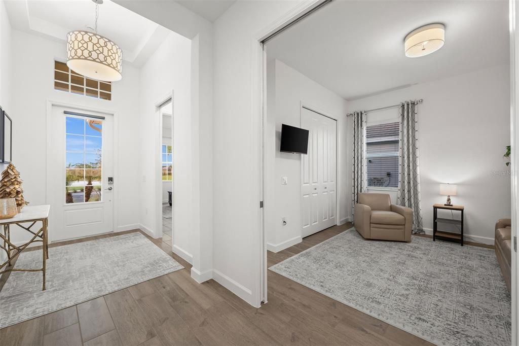 For Sale: $650,000 (3 beds, 3 baths, 2224 Square Feet)