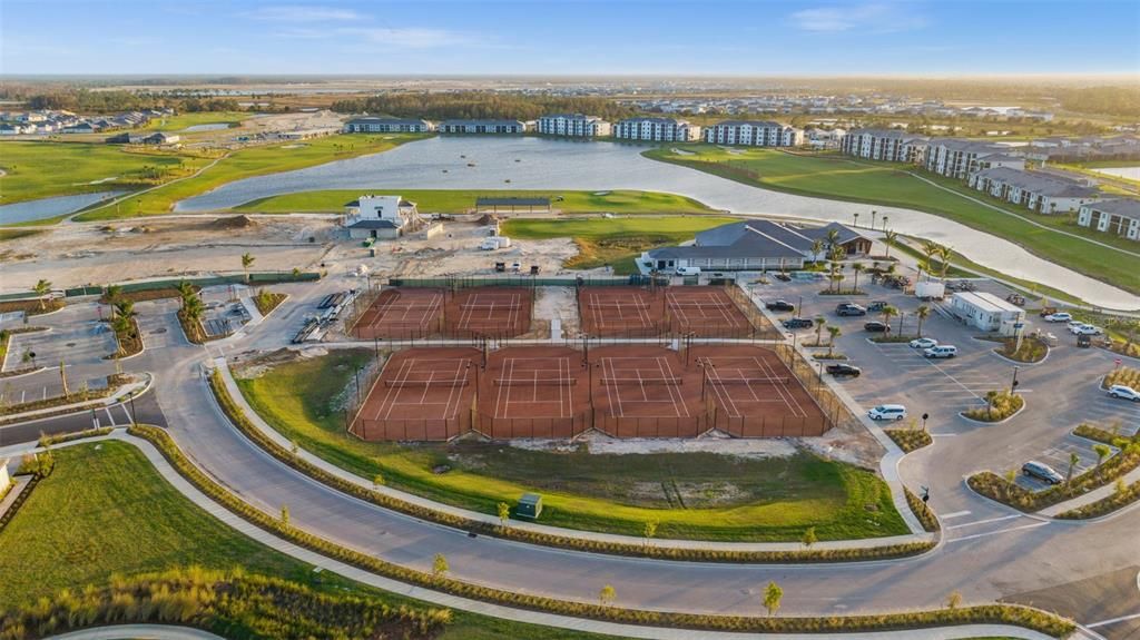 For Sale: $650,000 (3 beds, 3 baths, 2224 Square Feet)