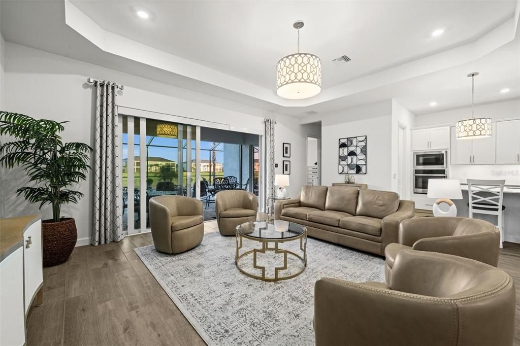 For Sale: $650,000 (3 beds, 3 baths, 2224 Square Feet)