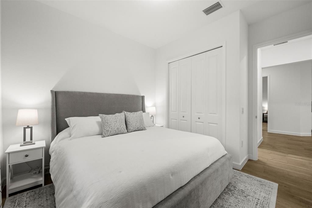 For Sale: $650,000 (3 beds, 3 baths, 2224 Square Feet)