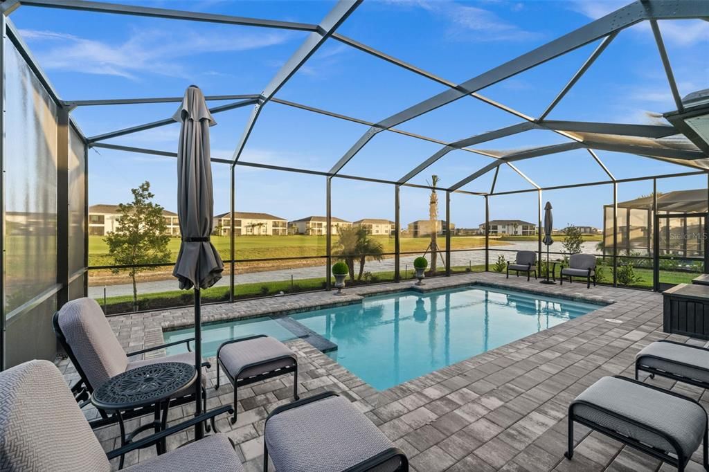 For Sale: $650,000 (3 beds, 3 baths, 2224 Square Feet)