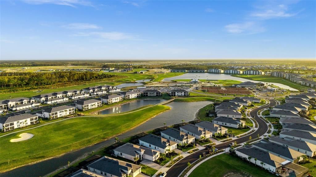 For Sale: $650,000 (3 beds, 3 baths, 2224 Square Feet)