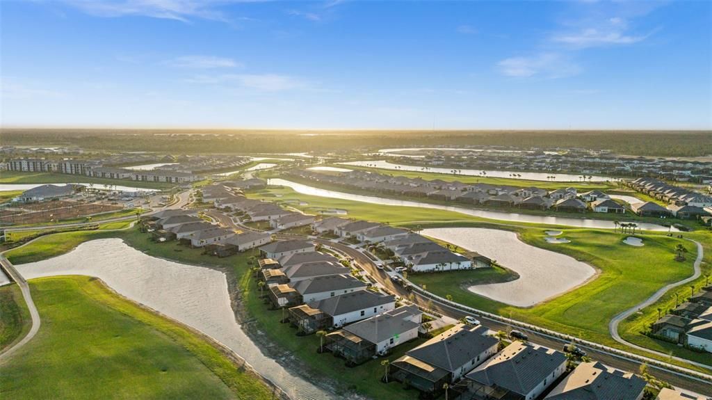 For Sale: $650,000 (3 beds, 3 baths, 2224 Square Feet)