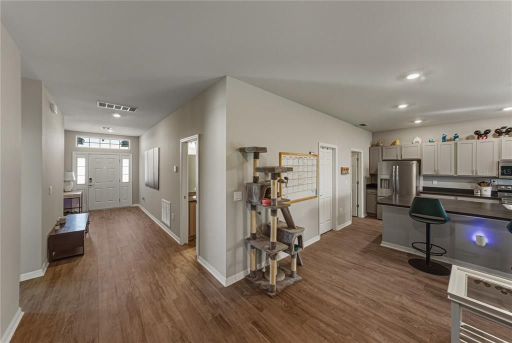 For Sale: $375,000 (4 beds, 2 baths, 2041 Square Feet)