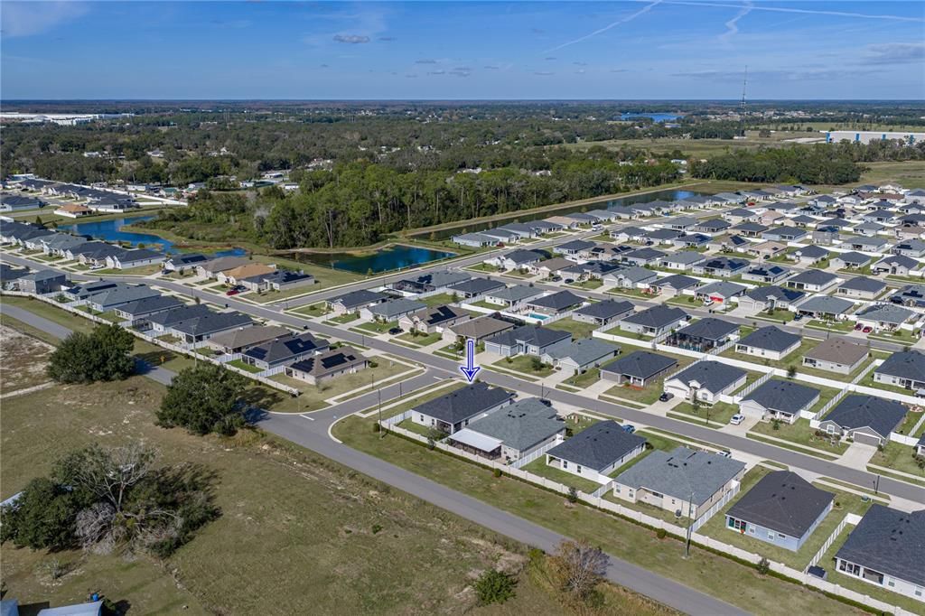 For Sale: $375,000 (4 beds, 2 baths, 2041 Square Feet)