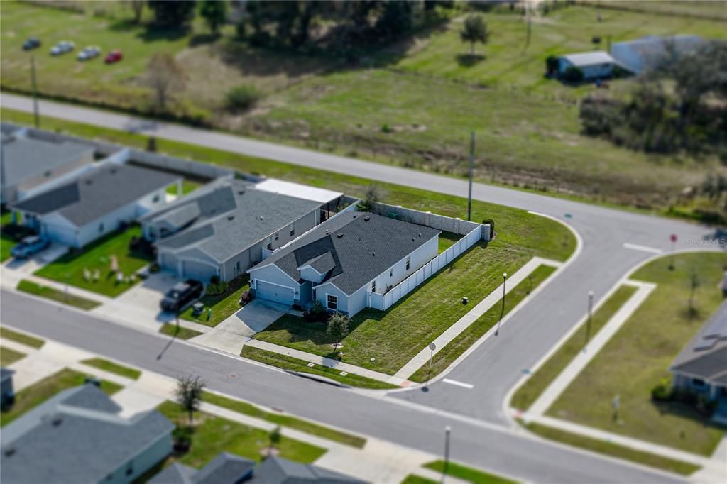 For Sale: $375,000 (4 beds, 2 baths, 2041 Square Feet)