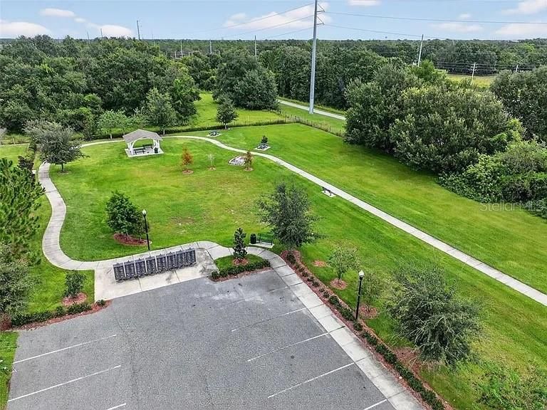 For Sale: $375,000 (4 beds, 2 baths, 2041 Square Feet)