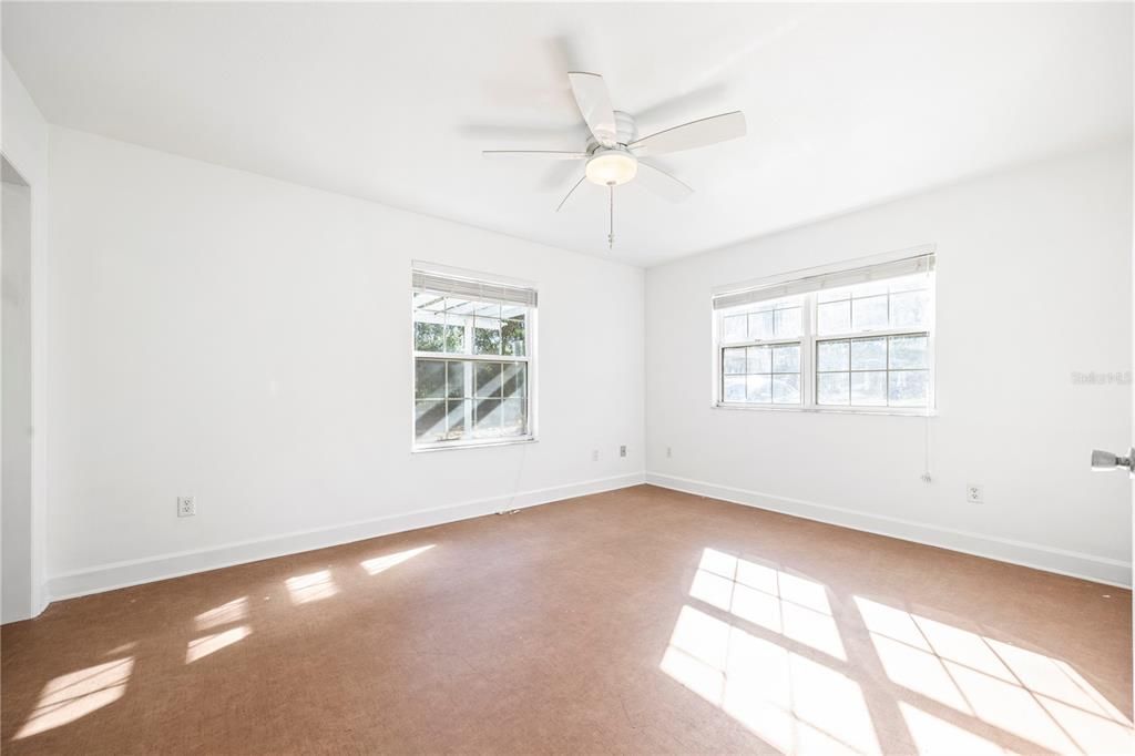 En Venta: $260,000 (2 camas, 2 baños, 1440 Pies cuadrados)